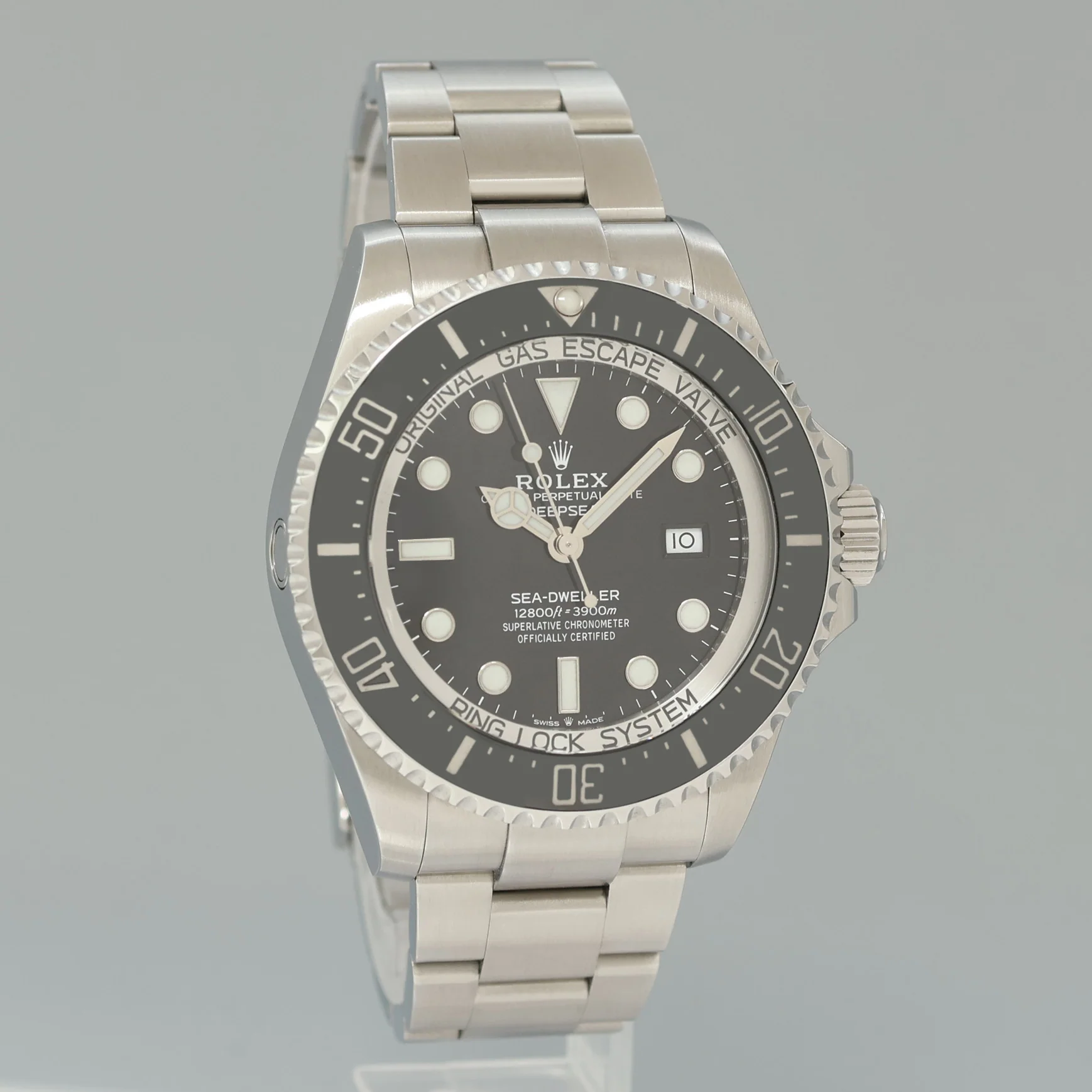 2022 MINT Rolex Sea-Dweller Deepsea Black 126660 44mm Steel Watch Box - Image 3