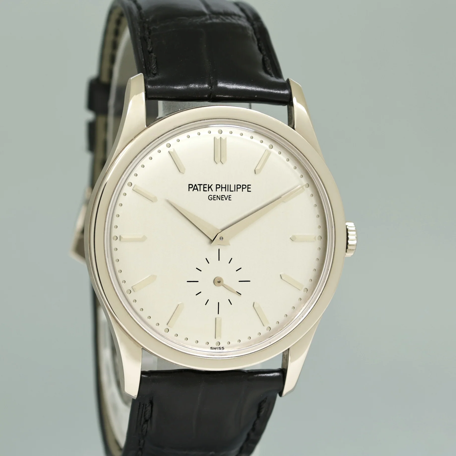 MINT Patek Philippe 5196G 37mm White Gold Calatrava Black Leather Watch Box - Image 3