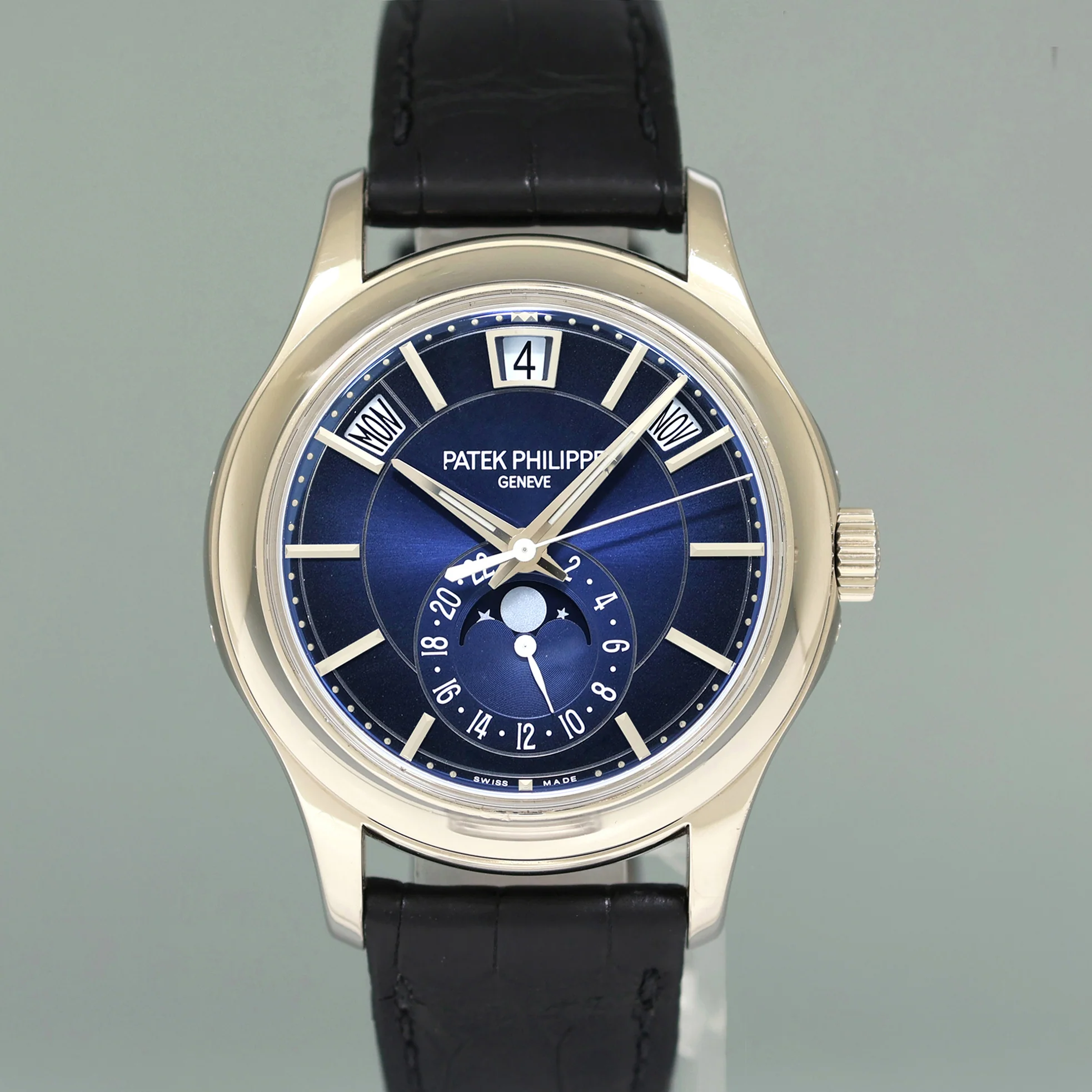 MINT PAPERS Patek Service Patek Philippe 5205G White Gold Annual Calendar Blue Watch - Image 2